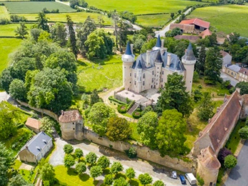 Castle For Sale, CHATEAUROUX, 36000, FRANCE