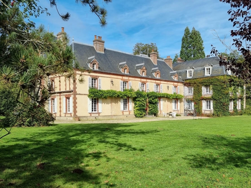 Castle For Sale, L AIGLE, 61300, FRANCE