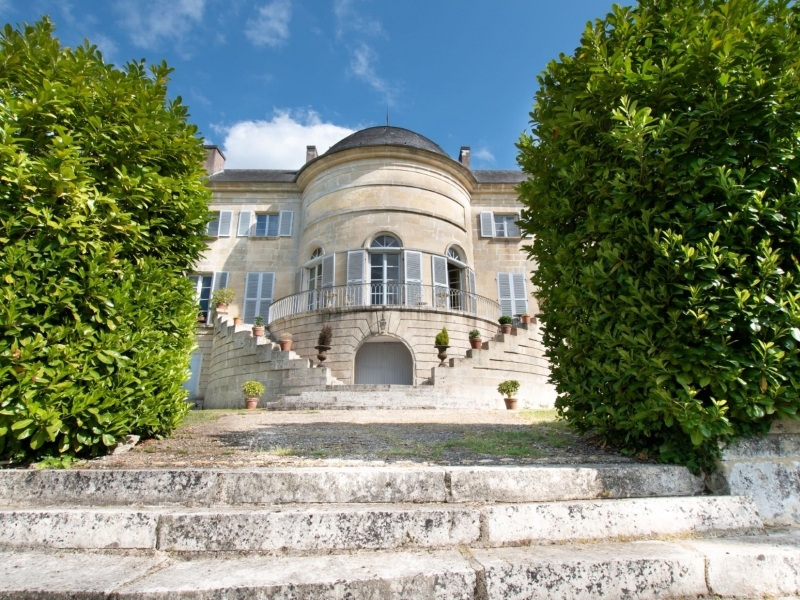 Castle For Sale, CHAMPCEVINEL, 24750, FRANCE
