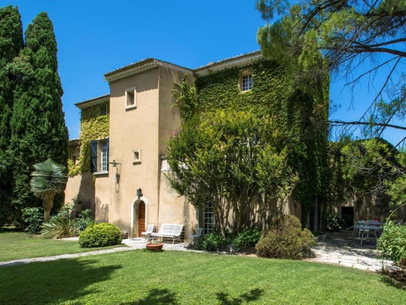 Maison De Maître For Sale, Châteauneuf-du-Pape, 84230, FRANCE