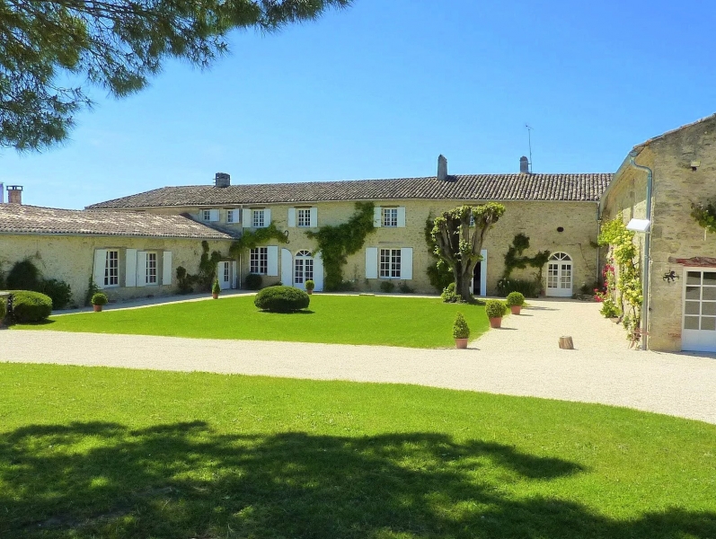 Manor House For Sale, DURAS, 47120, FRANCE