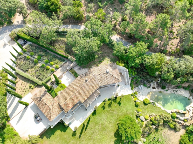 Villa For Sale, LA GARDE-FREINET, 83680, FRANCE