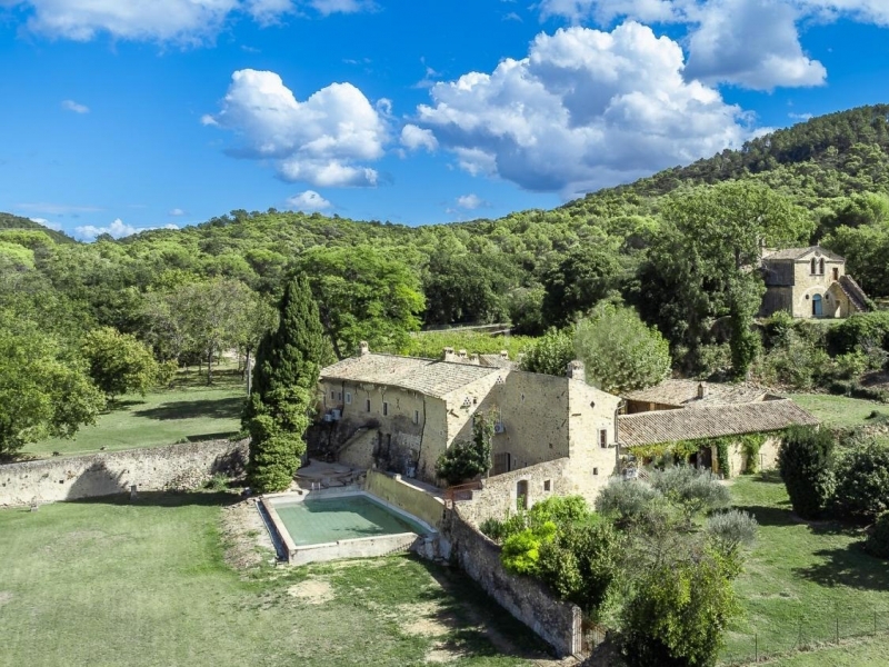 Provençal Farmhouse For Sale, Bollene, 84500, FRANCE