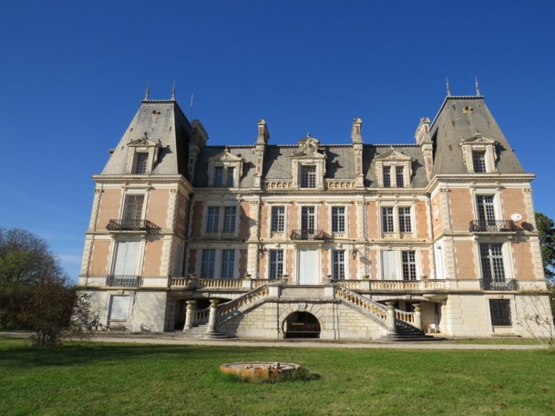 Castle For Sale, Montauban, 82000, FRANCE