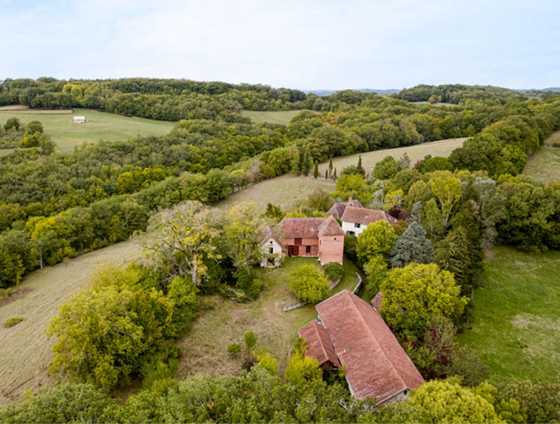 Farmhouse For Sale, Cahors, 46000, FRANCE
