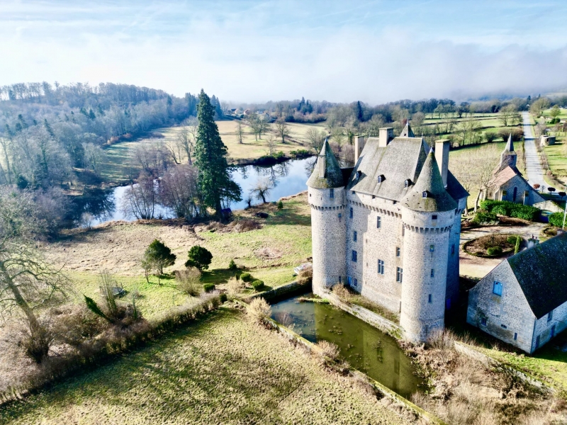 Castle For Sale, AUBUSSON, 23200, FRANCE