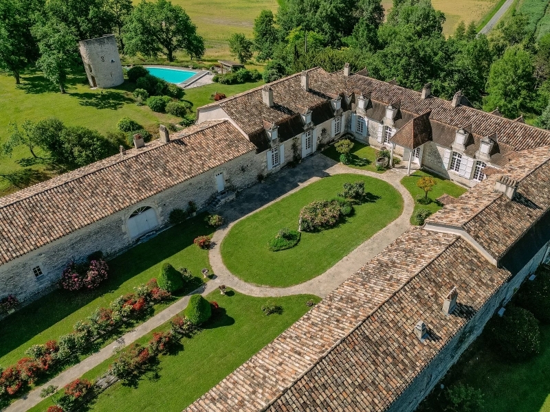 Chartreuse For Sale, MONFLANQUIN, 47150, FRANCE