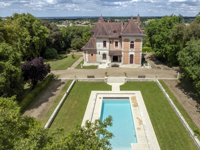 Castle For Sale, COGNAC, 16100, FRANCE
