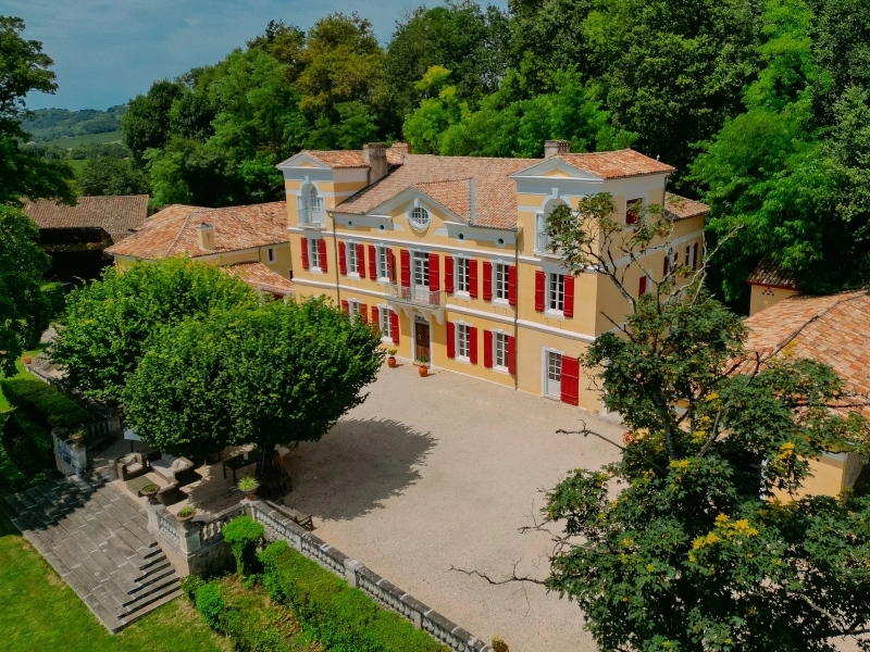 Manor House For Sale, PUJOLS, 47300, FRANCE