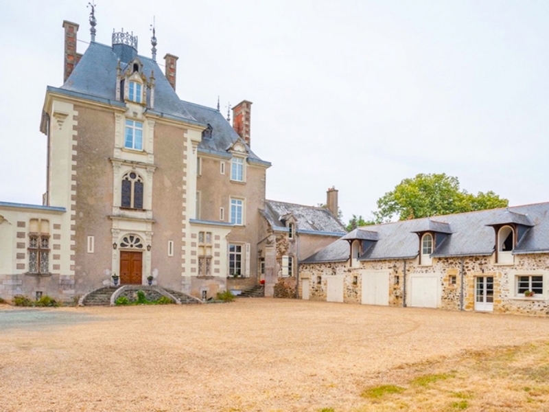 Castle For Sale, ANGERS, 49000, FRANCE
