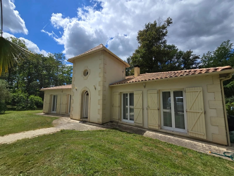 Domaine For Sale, GUITRES, 33230, FRANCE