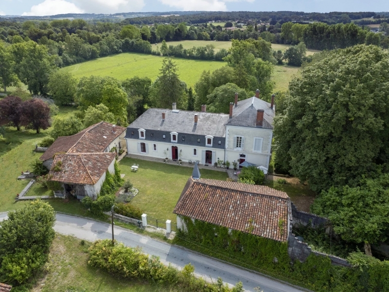 Manor House For Sale, TOCANE-SAINT-APRE, 24350, FRANCE