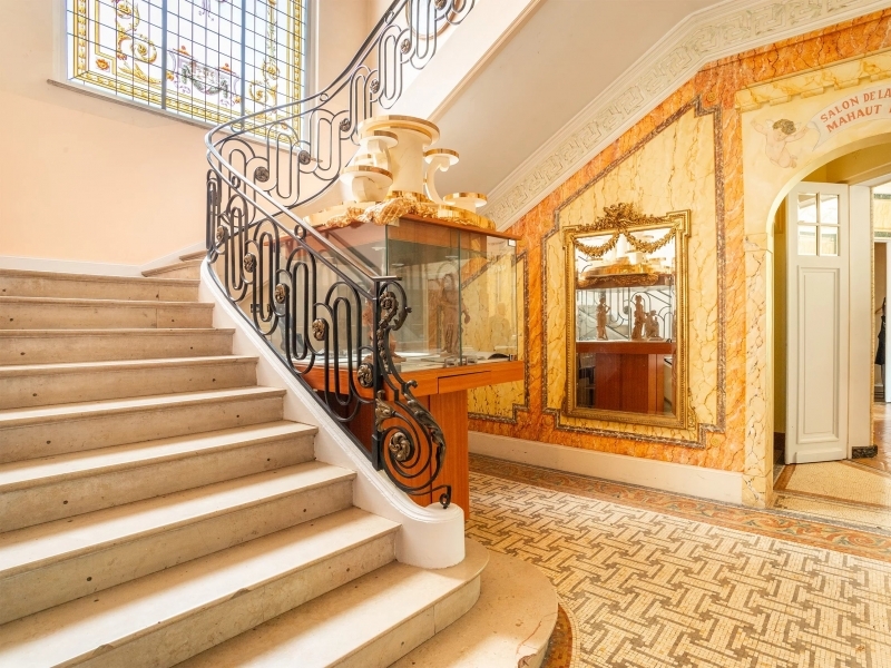 Maison De Maître For Sale, BETHUNE, 62400, FRANCE