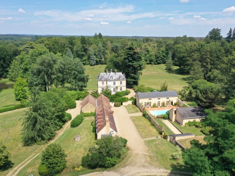 Castle For Sale, Bauge en Anjou, 49150, FRANCE
