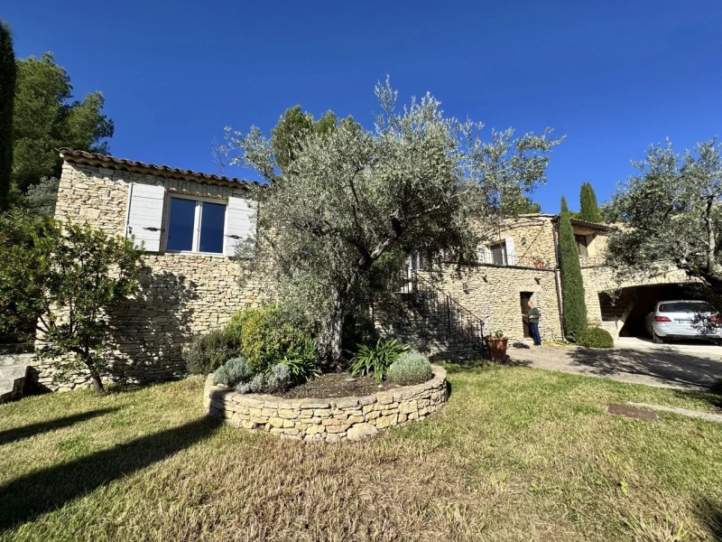Village House For Sale, GORDES, 84220, FRANCE