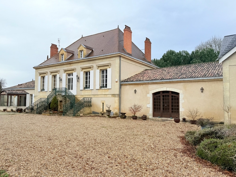 Maison De Maître For Sale, BERGERAC, 24100, FRANCE