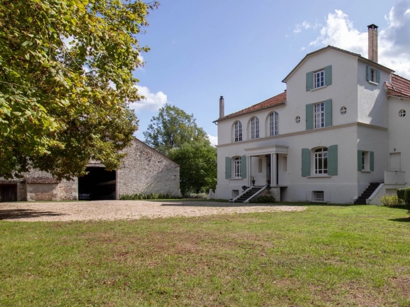 Maison De Maître For Sale, BERGERAC, 24100, FRANCE