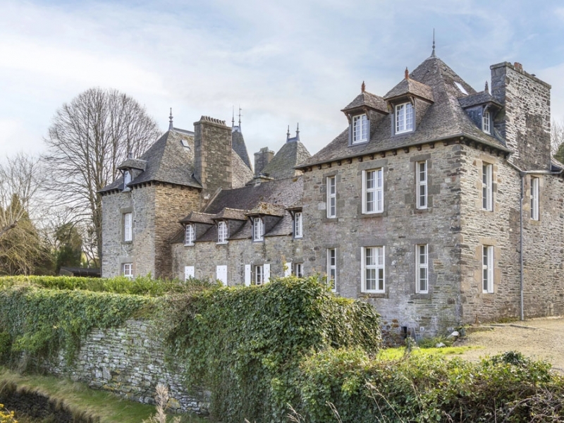 Manor House For Sale, PLESTIN-LES-GREVES, 22310, FRANCE