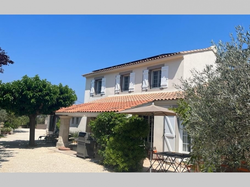 Provençal Farmhouse For Sale, Châteauneuf-du-Pape, 84230, FRANCE