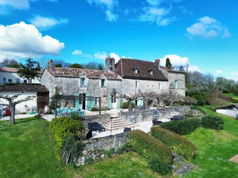 Manor House For Sale, SAINTE-FOY-LA-GRANDE, 33220, FRANCE