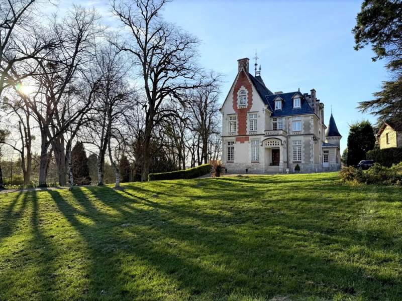 Castle For Sale, CHINON, 37500, FRANCE