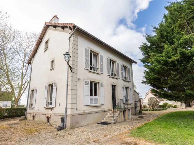 Property For Sale, BRIE-COMTE-ROBERT, 77170, FRANCE