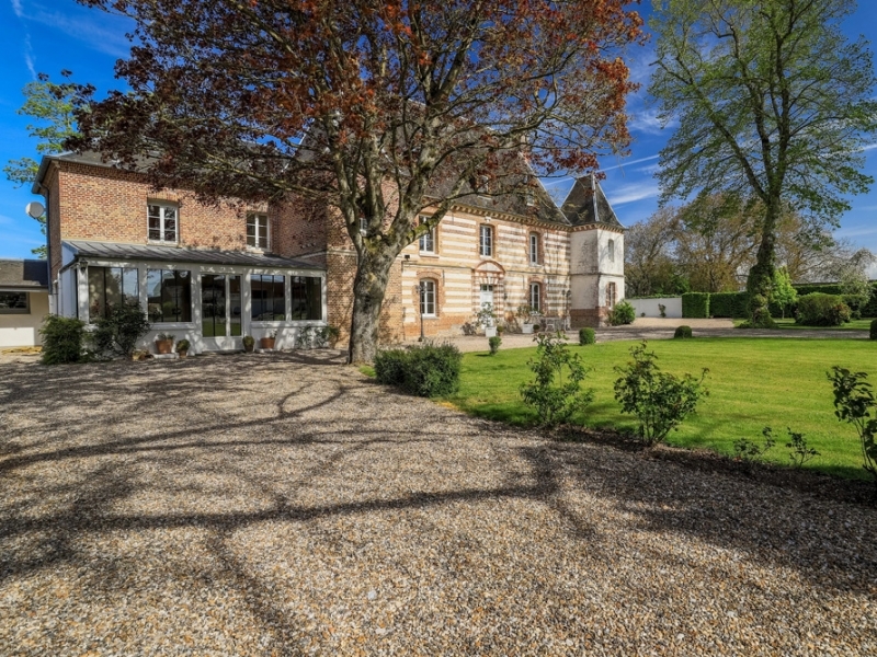 Manor House For Sale, NOYELLES-SUR-MER, 80860, FRANCE