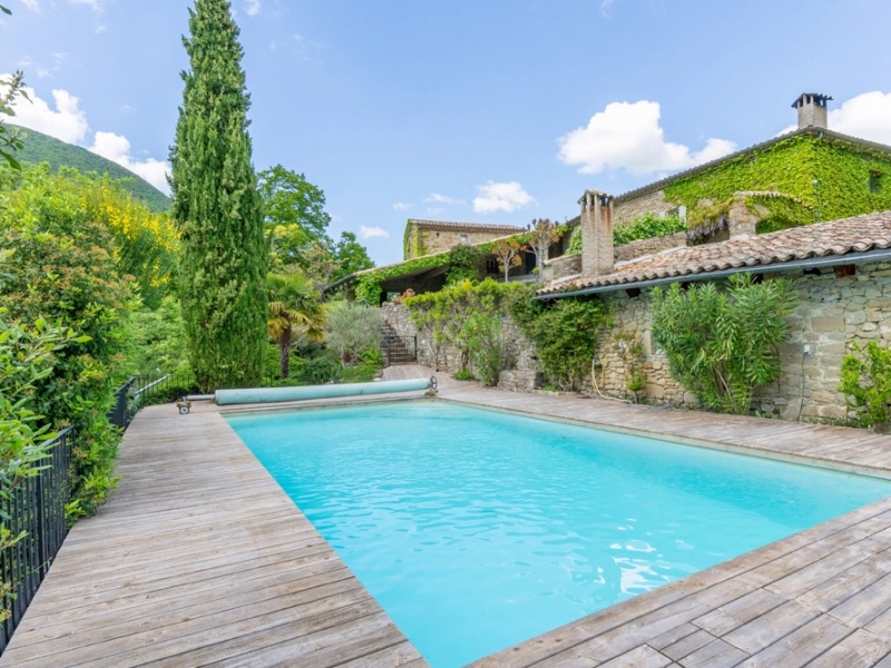 Provençal Farmhouse For Sale, COMPS, 26220, FRANCE