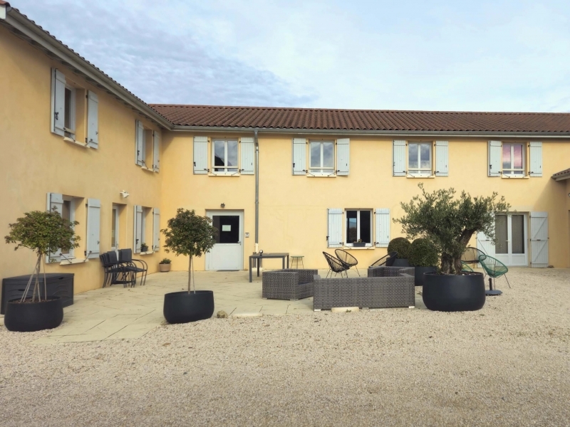 Property For Sale, BELLEVILLE, 69220, FRANCE