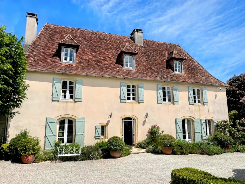 Manor House For Sale, SARRAZAC, 24800, FRANCE