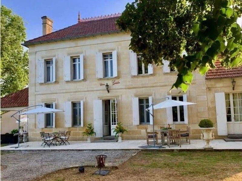 Maison De Maître For Sale, SAINT-MAGNE-DE-CASTILLON, 33350, FRANCE