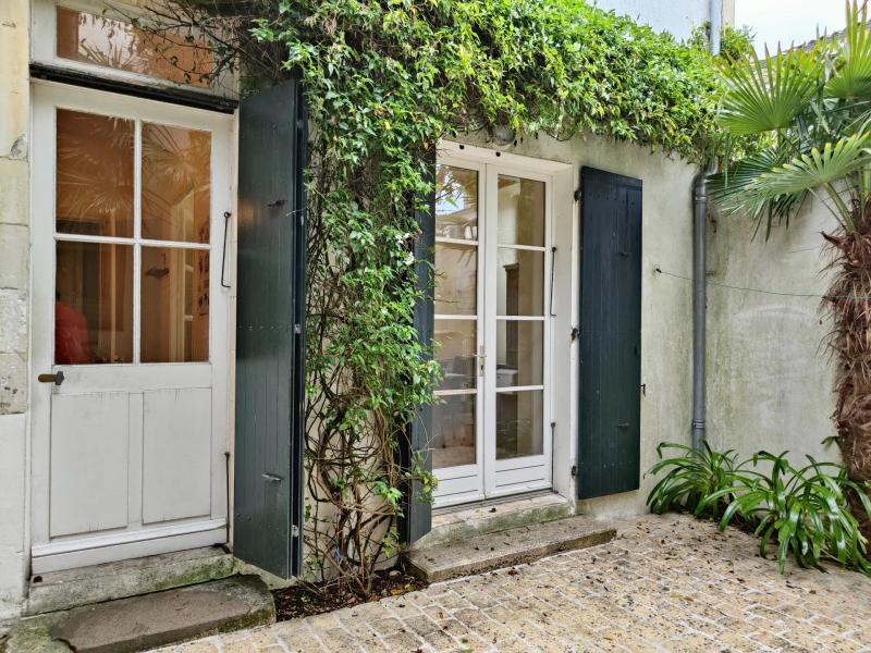 Villa For Sale, SAINT-MARTIN-DE-RE, 17410, FRANCE