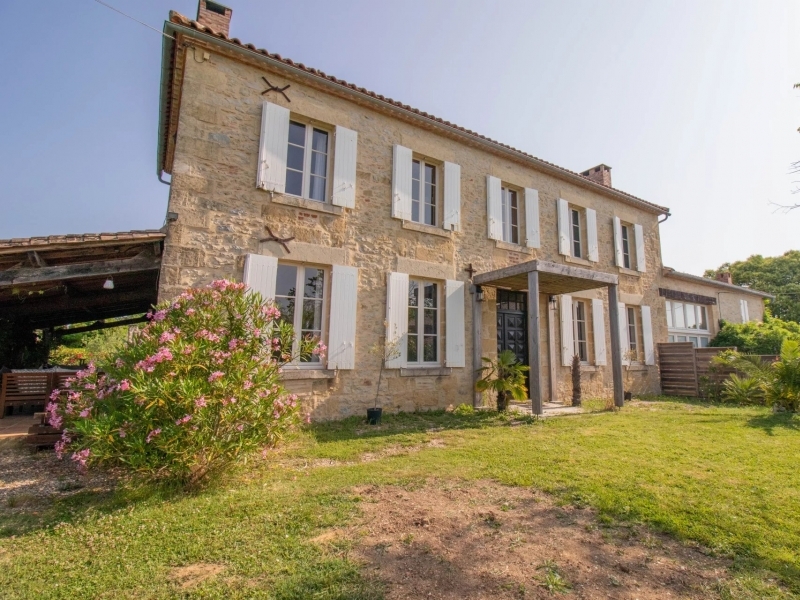 Maison De Maître For Sale, MONSEGUR, 33580, FRANCE