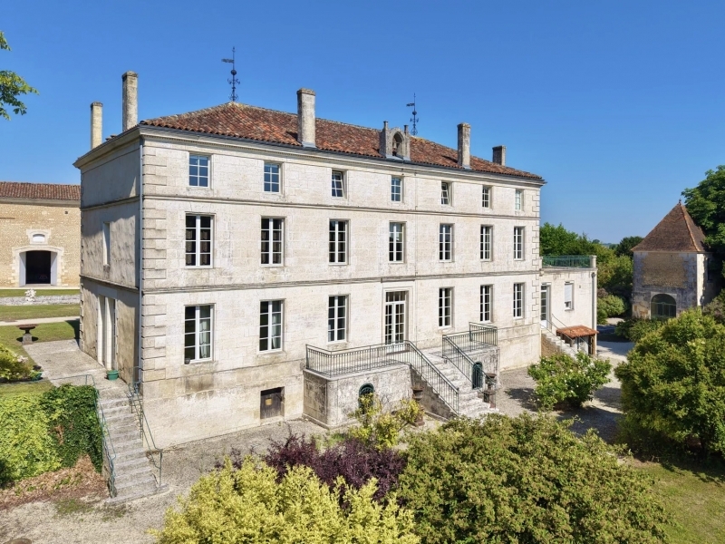 Maison De Maître For Sale, ANGOULEME, 16000, FRANCE