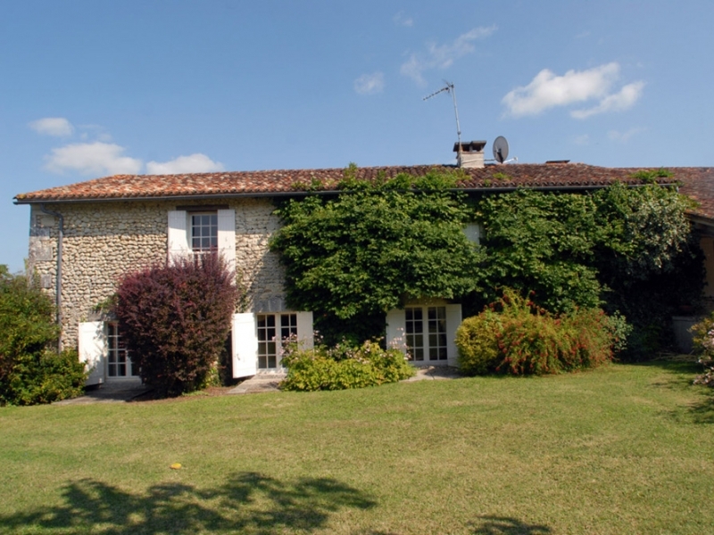 Domaine For Sale, ANGOULEME, 24100, FRANCE