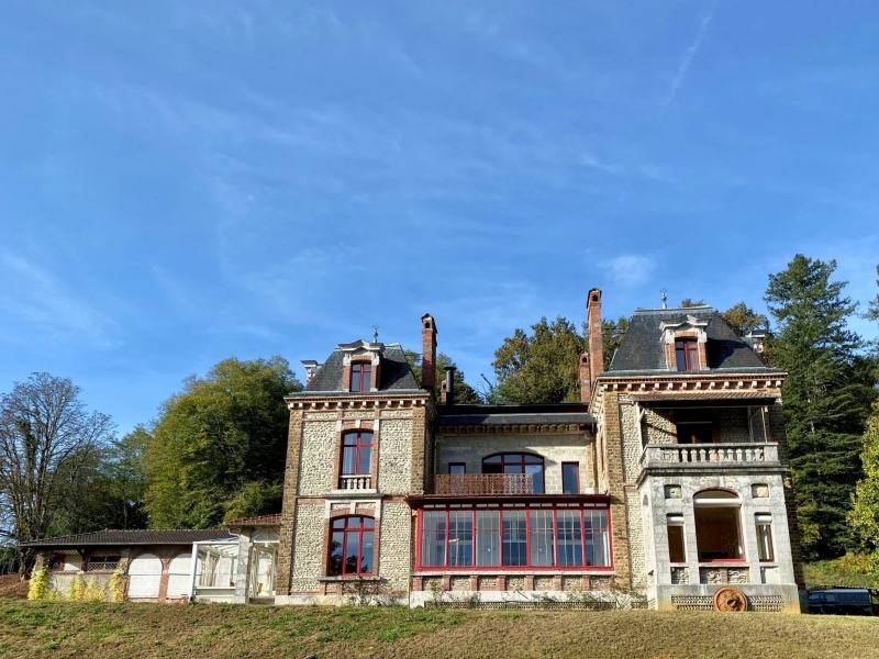 Castle For Sale, PAU, 64000, FRANCE