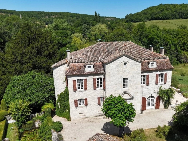 Manor House For Sale, Montcuq, 46800, FRANCE