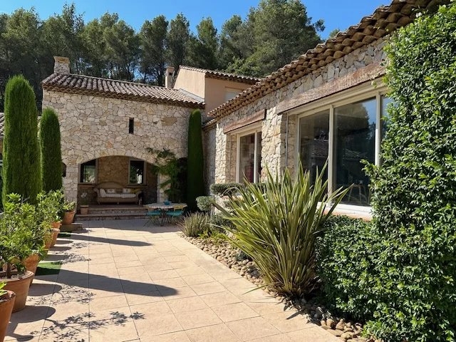 Villa For Sale, GEMENOS, 13420, FRANCE