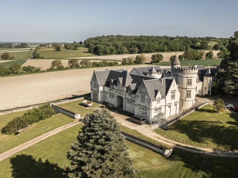 Castle For Sale, SAUMUR, 49400, FRANCE