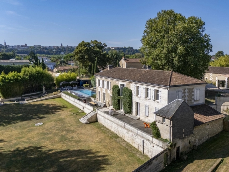 Manor House For Sale, ANGOULEME, 16000, FRANCE