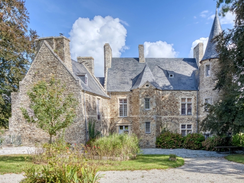 Castle For Sale, AGNEAUX, 50180, FRANCE