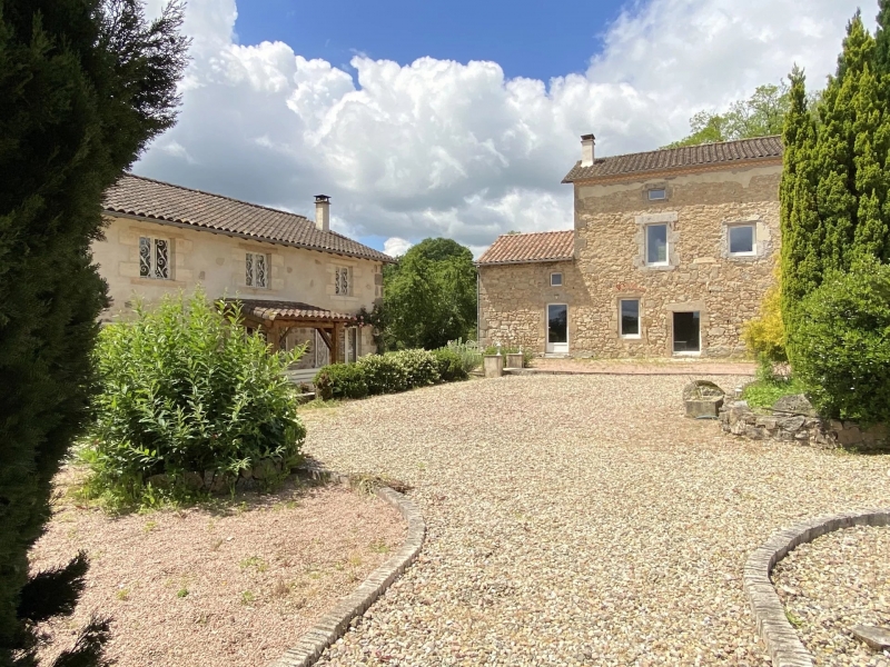 Country House For Sale, NONTRON, 24300, FRANCE