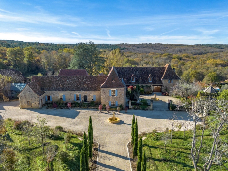 Manor House For Sale, SIORAC-EN-PERIGORD, 24170, FRANCE