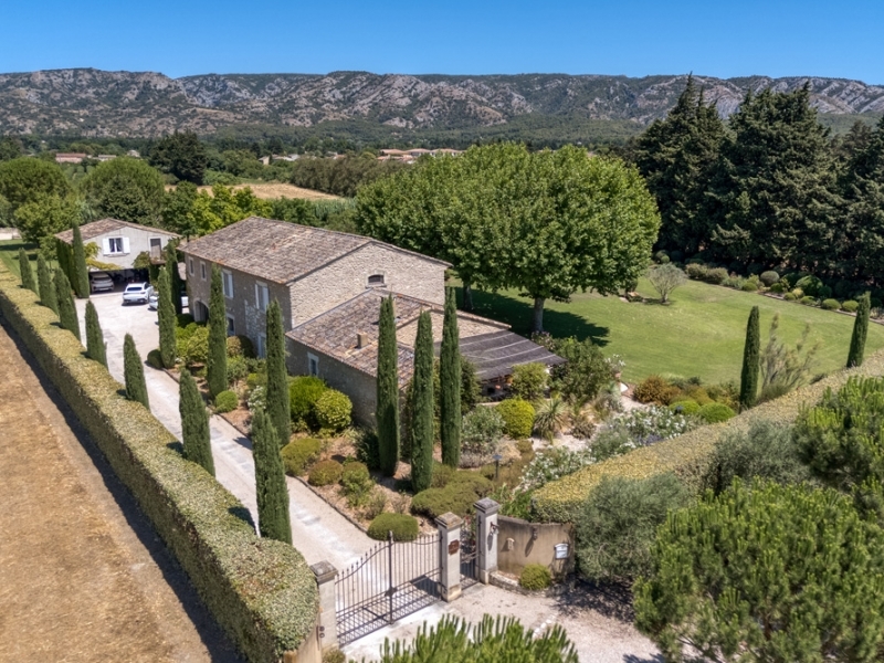 Farmhouse For Sale, cheval Blanc, 84300, FRANCE