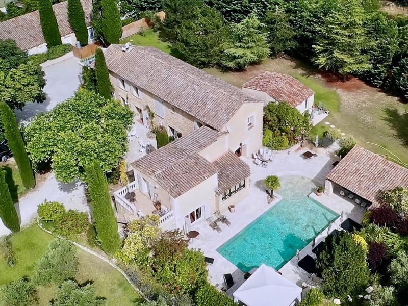 Farmhouse For Sale, Taillades, 84300, FRANCE