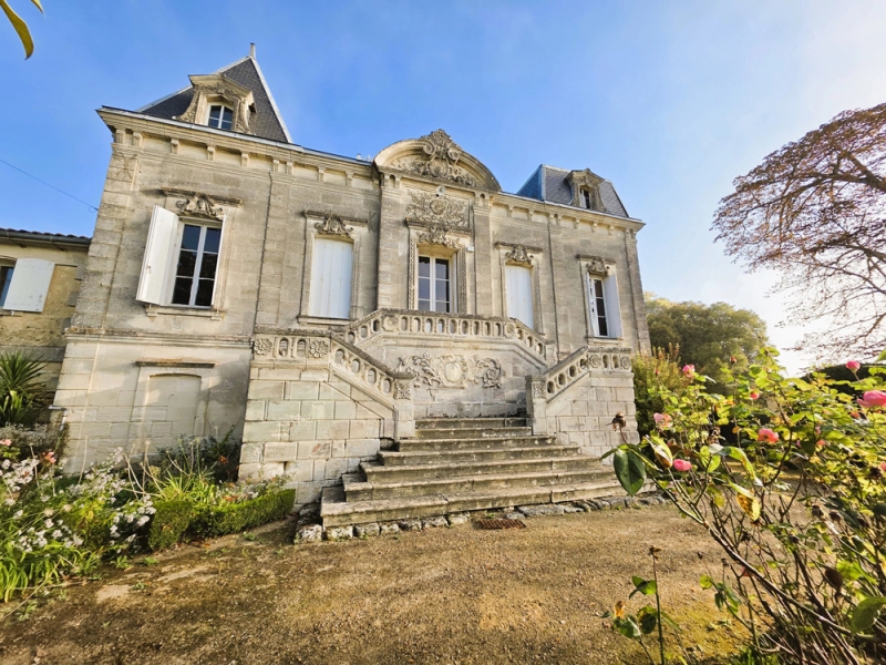Castle For Sale, GENISSAC, 33420, FRANCE