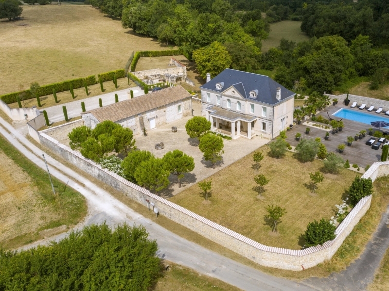 Property For Sale, SIREUIL, 16440, FRANCE