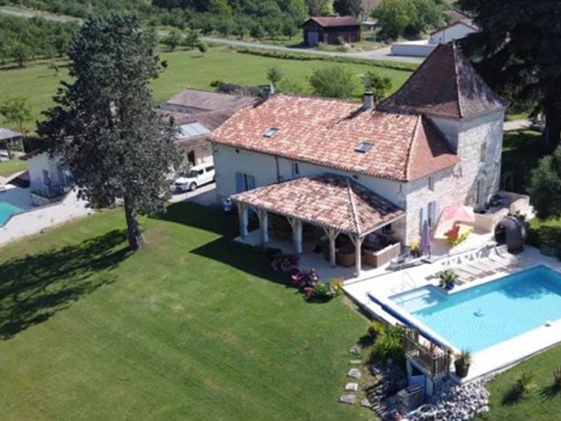 Manor House For Sale, VILLENEUVE-SUR-LOT, 47300, FRANCE