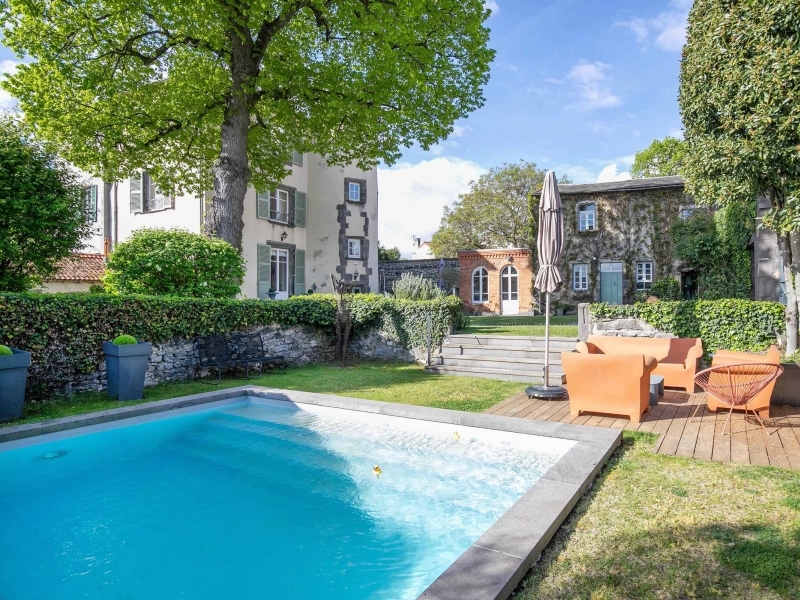 Village House For Sale, MOZAC, 63200, FRANCE