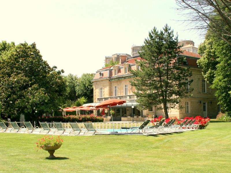 Manor House For Sale, GRIGNAN, 26230, FRANCE